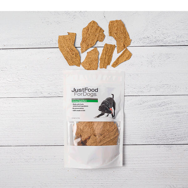 Chicken Apple Bark Treat 05 oz